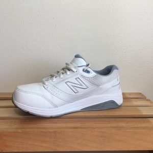 New Balance 928V3 Shoes